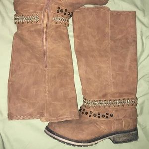Mid calf boots